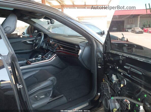 WA1FVAF13KD023604 2019 AUDI Q8 Black Front interior view