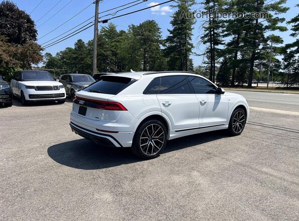 WA1FVAF14KD024065 2019 AUDI Q8 White Передня права чверть