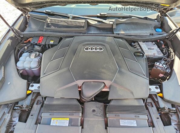 WA1FVAF14MD033111 2021 AUDI Q8 Gray Vista interior trasera