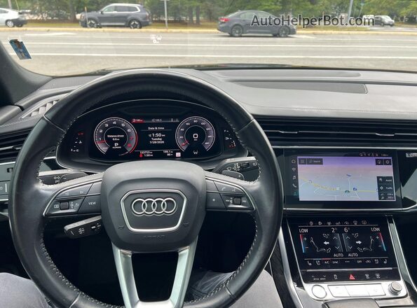 WA1FVAF17KD024108 2019 AUDI Q8 Black Սալոնի դիմացի տեսք
