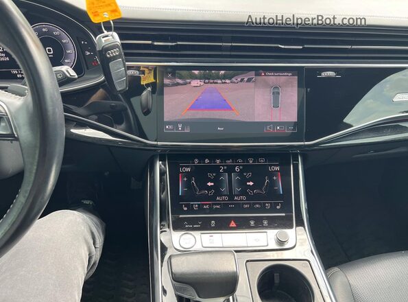 WA1FVAF17KD024108 2019 AUDI Q8 Black Հետևի նստատեղերի տեսք
