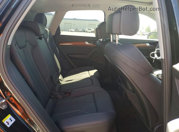 WA1G2AFY3R2008701 2024 AUDI Q5 Black უკანა სავარძლების ხედი