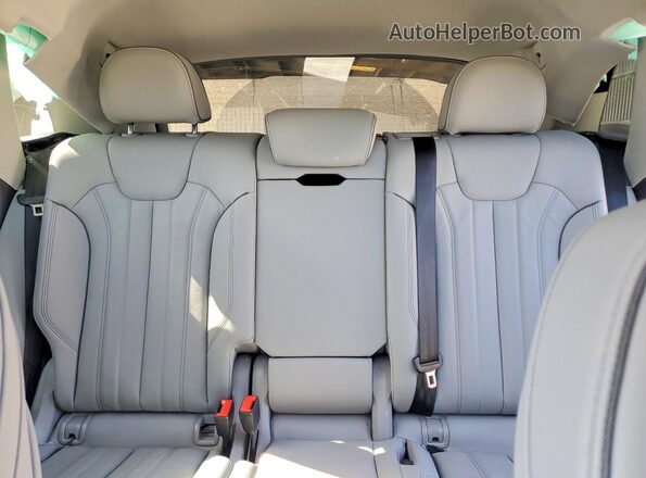 WA1G2AFY4N2087824 2022 AUDI Q5 Черный Вид задних сидений