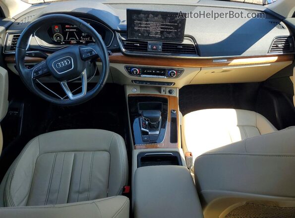 WA1G2AFY9M2077031 2021 AUDI Q5 Blue Вид панелі приладів