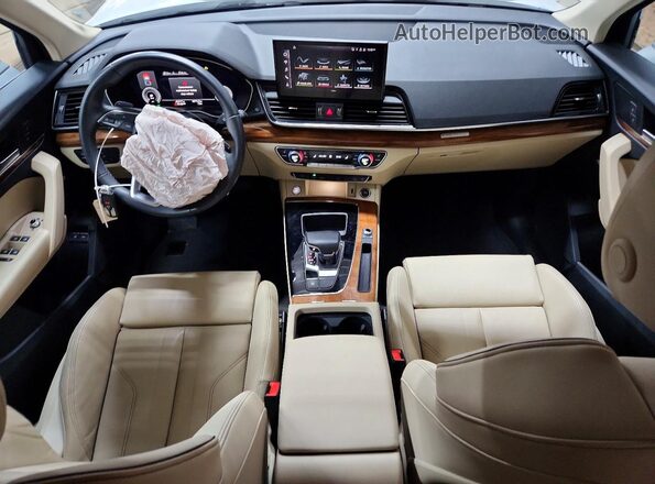 WA1G2AFY9P2026505 2023 AUDI Q5 White Dashboard view