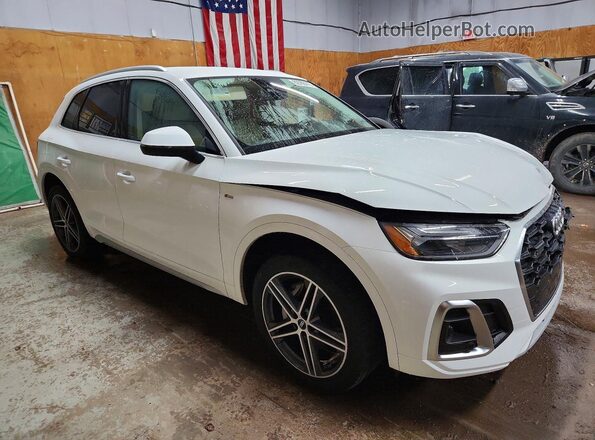 WA1G2AFY9P2026505 2023 AUDI Q5 White Front right