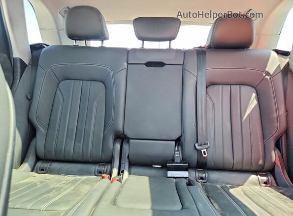 WA1GAAFY2P2010987 2023 AUDI Q5 Black Vista de los asientos traseros