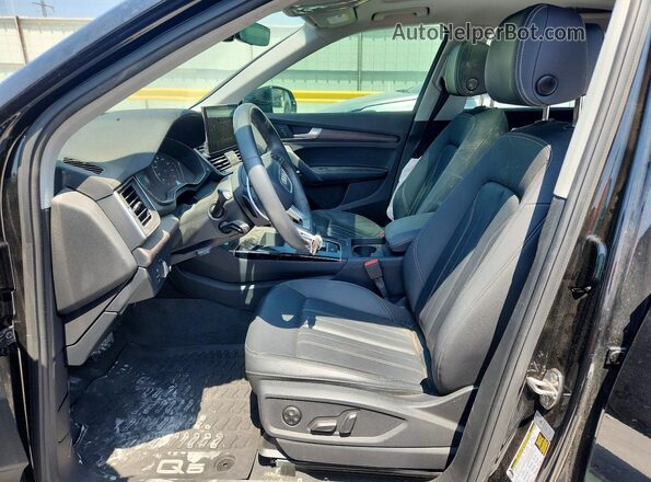 WA1GAAFY2P2010987 2023 AUDI Q5 Black Vista interior delantera