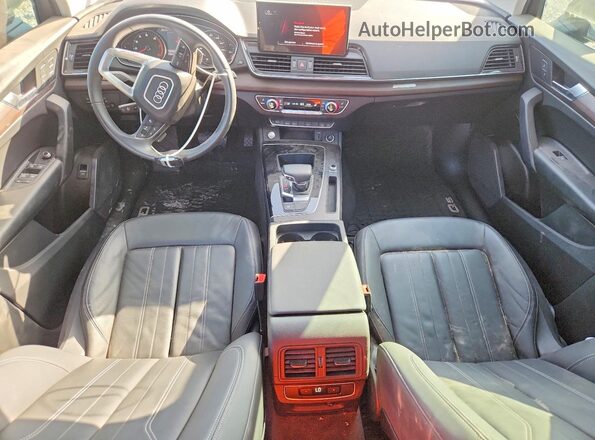 WA1GAAFY2P2010987 2023 AUDI Q5 Black Vista del salpicadero