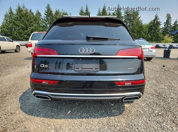 WA1GAAFY4N2102437 2022 AUDI Q5 Black Հետևի տեսք
