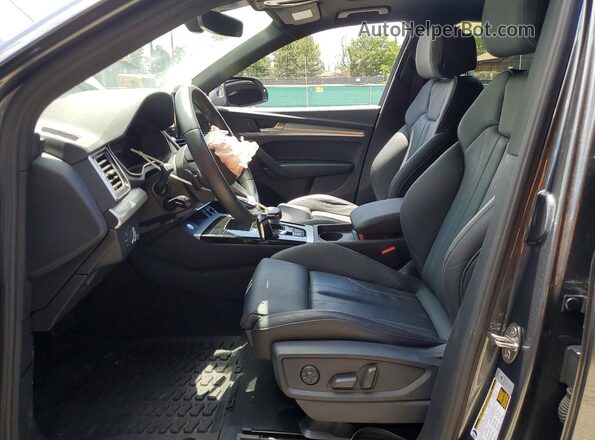 WA1GAAFY5S2057438 2025 AUDI Q5 Серый Вид салона спереди