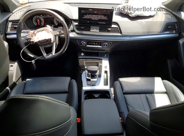 WA1GAAFY5S2057438 2025 AUDI Q5 Серый Вид панели приборов