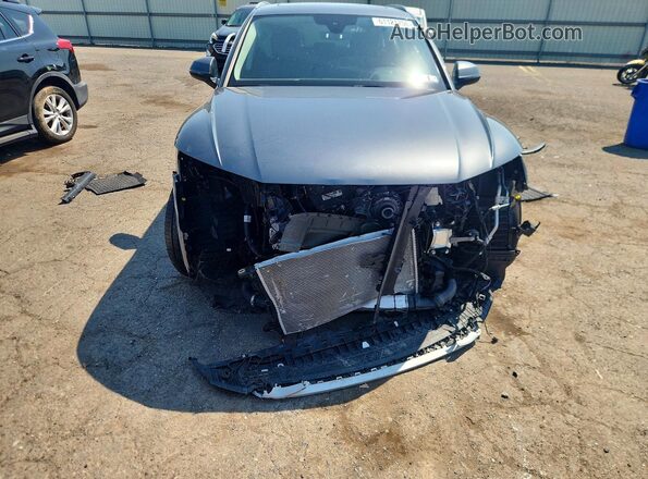 WA1GAAFY7P2091338 2023 AUDI Q5 Gray Front view