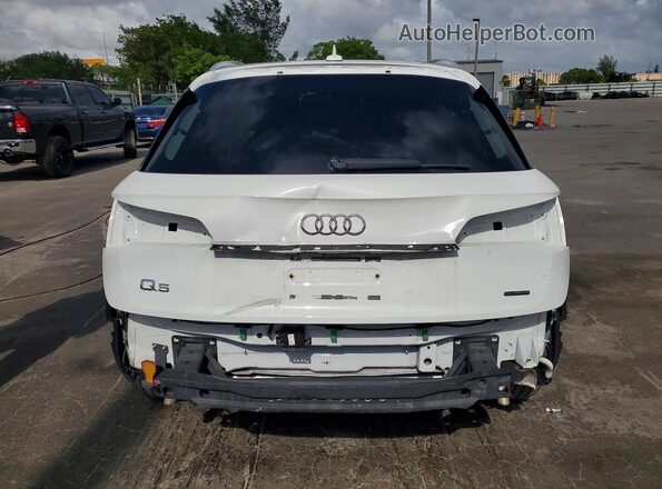 WA1GAAFYXN2003637 2022 AUDI Q5 White Вид ззаду