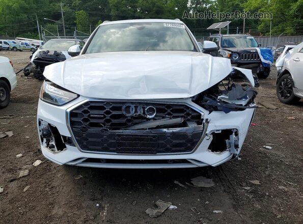 WA1GAAFYXP2112084 2023 AUDI Q5 White Widok z przodu