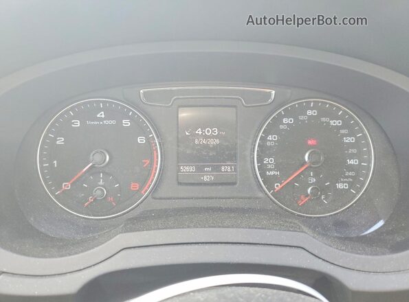 WA1GFCFS0GR002676 2016 AUDI Q3 Silver Вид щитка приладів