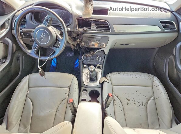 WA1GFCFS3GR006821 2016 AUDI Q3 Синий Вид панели приборов