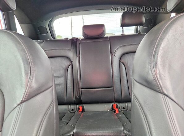 WA1GFCFS6GR008773 2016 AUDI Q3 Red Հետևի նստատեղերի տեսք
