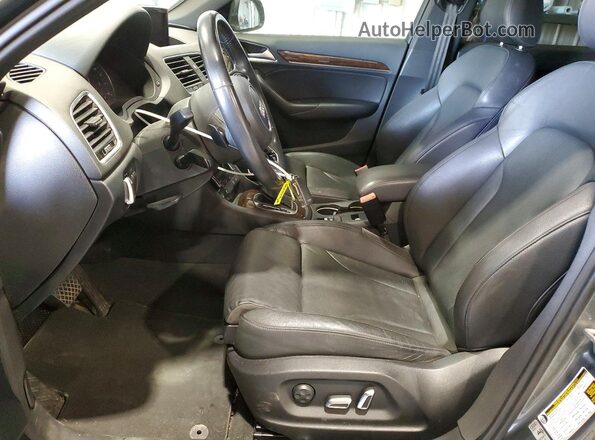 WA1GFCFS7GR023220 2016 AUDI Q3 Gray წინა სალონის ხედი