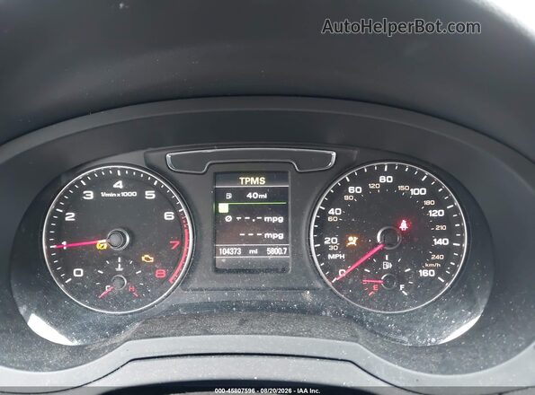 WA1GFCFS8GR016342 2016 AUDI Q3 Silver Вид задніх сидінь