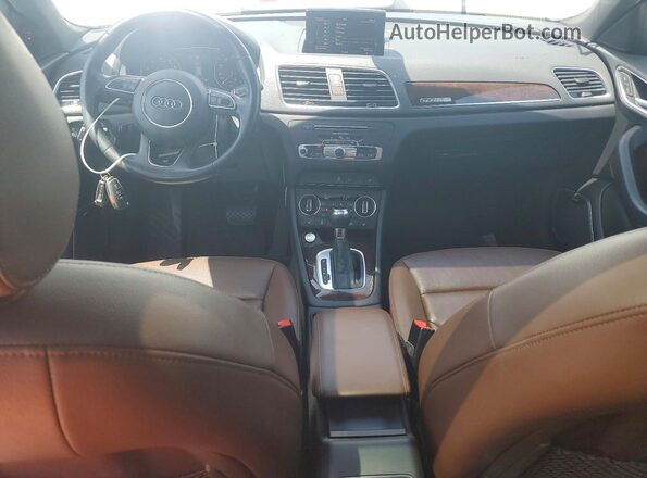 WA1GFCFS9GR004538 2016 AUDI Q3 White Widok deski rozdzielczej