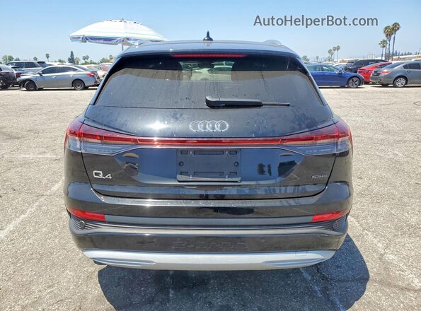 WA1H2BFZ3NP016278 2022 AUDI Q4 Black Հետևի տեսք