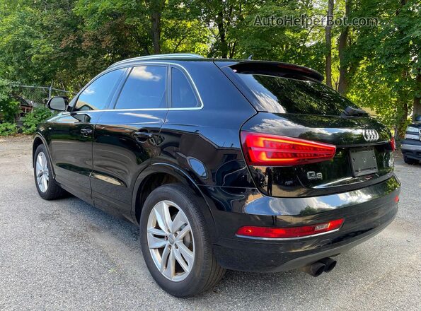 WA1JCCFS0JR010508 2018 AUDI Q3 Black Вид щитка приладів