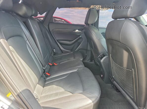 WA1JCCFS2JR004547 2018 AUDI Q3 Gray Հետևի նստատեղերի տեսք