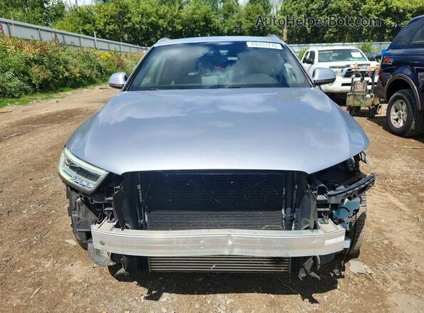 WA1JCCFS2JR030291 2018 AUDI Q3 Silver Rear view