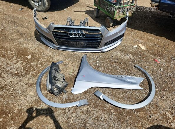 WA1JCCFS2JR030291 2018 AUDI Q3 Silver 360 interior view