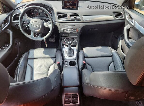 WA1JCCFS6JR003711 2018 AUDI Q3 Blue Widok deski rozdzielczej