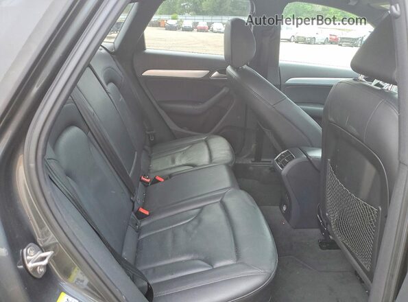 WA1JCCFS6JR021092 2018 AUDI Q3 Gray Vista de los asientos traseros