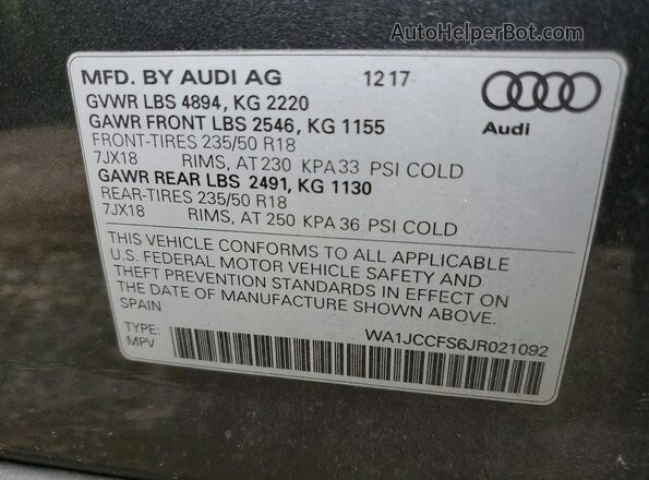 WA1JCCFS6JR021092 2018 AUDI Q3 Gray Vista del compartimento del motor