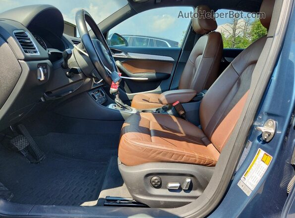 WA1JCCFS9JR029624 2018 AUDI Q3 Синий Вид салона спереди
