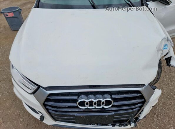 WA1JFCFS0GR004966 2016 AUDI Q3 White Вид підкапотного простору