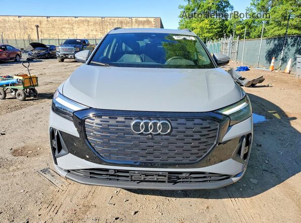 WA1K2BFZ2PP058854 2023 AUDI Q4 Gray Դիմացի տեսք