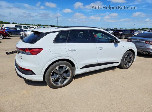 WA1KUBFZ0RP066044 2024 AUDI Q4 White Հետևի աջ