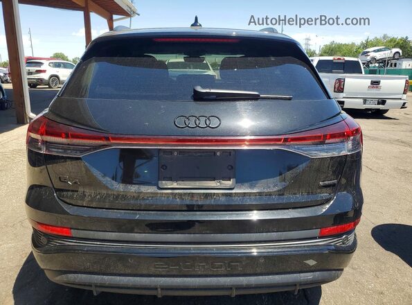 WA1KUBFZ6SP066135 2025 AUDI Q4 Black Հետևի տեսք