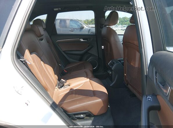 WA1L2AFP0GA125418 2016 AUDI Q5 White VIN կոդի պիտակի տեսք