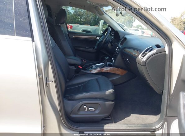 WA1L2AFP1GA085480 2016 AUDI Q5 Silver Widok wnętrza z przodu