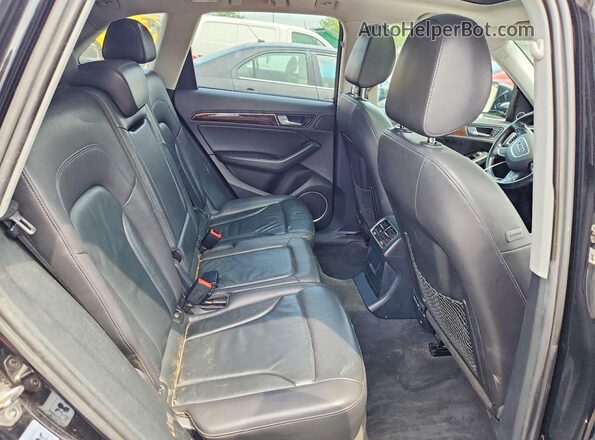 WA1L2AFP1GA100852 2016 AUDI Q5 Black Widok wnętrza z tyłu