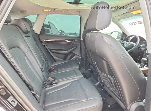 WA1L2AFP3GA043943 2016 AUDI Q5 Black Rear interior view