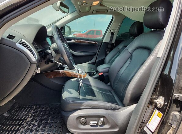 WA1L2AFP3GA043943 2016 AUDI Q5 Black Front interior view