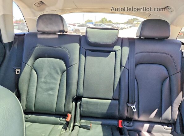 WA1L2AFP3HA087992 2017 AUDI Q5 Black Widok tylnych siedzeń