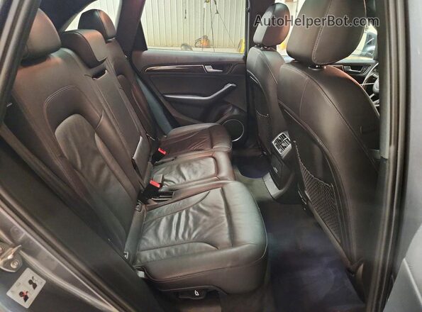 WA1L2AFP4GA007369 2016 AUDI Q5 Gray Rear interior view
