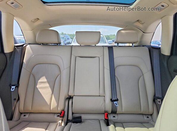 WA1L2AFP4GA024267 2016 AUDI Q5 White Vista de los asientos traseros