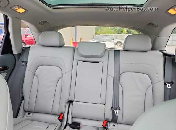WA1L2AFP5GA061716 2016 AUDI Q5 Blue Rear seats view