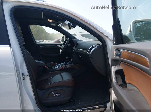 WA1L2AFP7HA085422 2017 AUDI Q5 White წინა სალონის ხედი