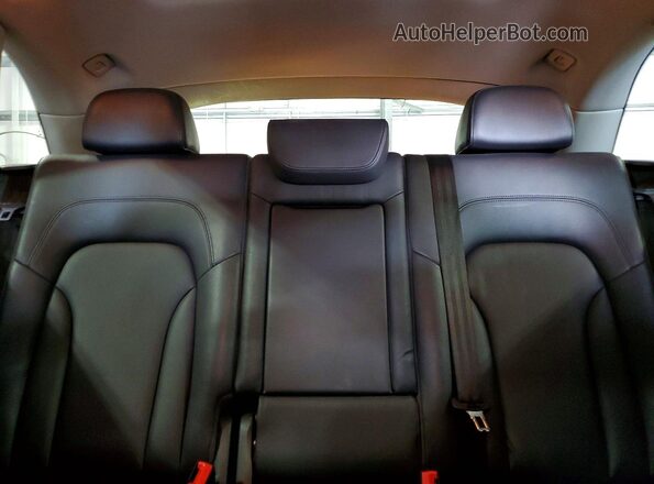 WA1L2AFP9HA081257 2017 AUDI Q5 Black Rear seats view