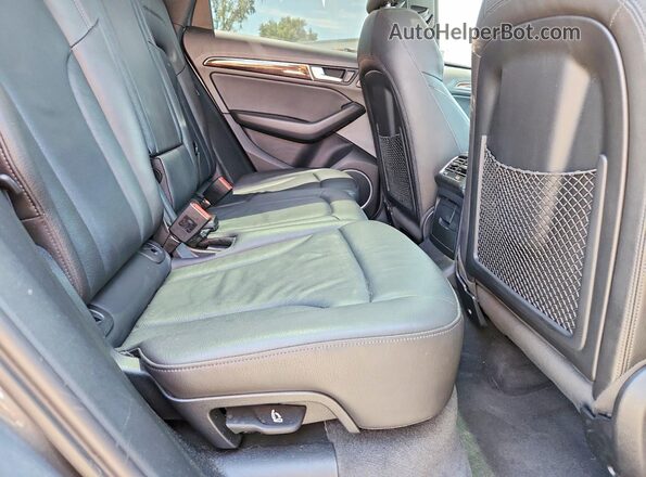 WA1L2AFPXGA003844 2016 AUDI Q5 Silver Հետևի նստատեղերի տեսք
